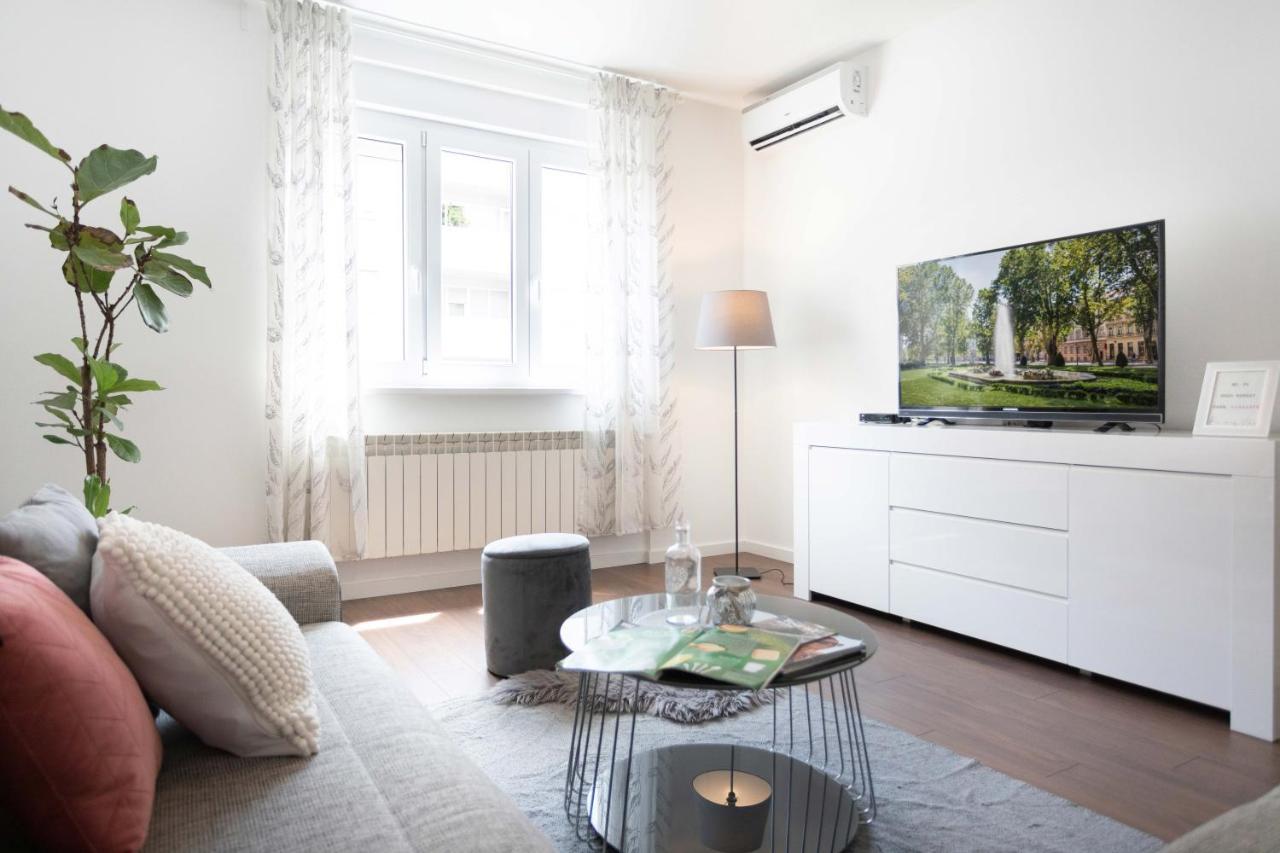 Sunny 2Bdr Apartment With A Balcony Záhřeb Exteriér fotografie